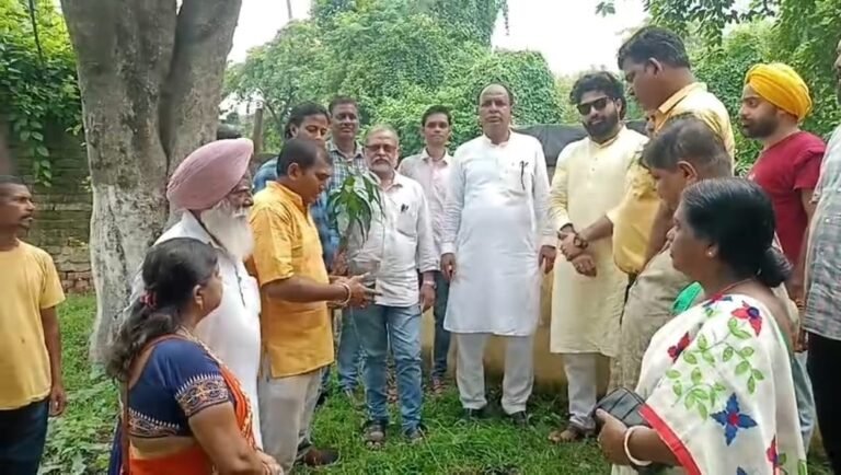 *बर्नपुर के रामबांध कार्यालय परिसर में पौधारोपण कार्यक्रम आयोजित किया गया।*