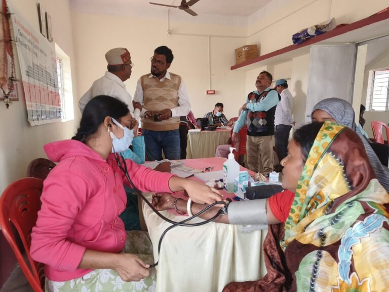 *পরিহারপুরে বিনামূল্যে স্বাস্থ্য পরীক্ষা শিবির*