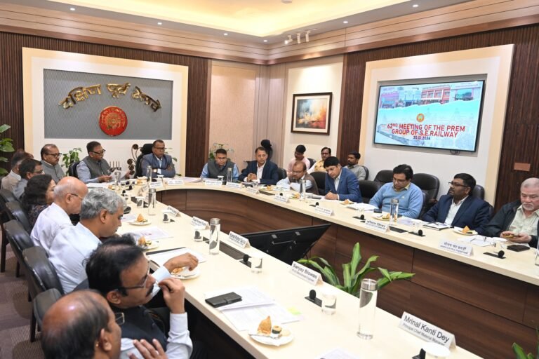 *दक्षिण पूर्व रेलवे की क्षेत्रीय रेल राजभाषा कार्यान्वयन समिति की वर्ष 2025 की अंतिम बैठक*