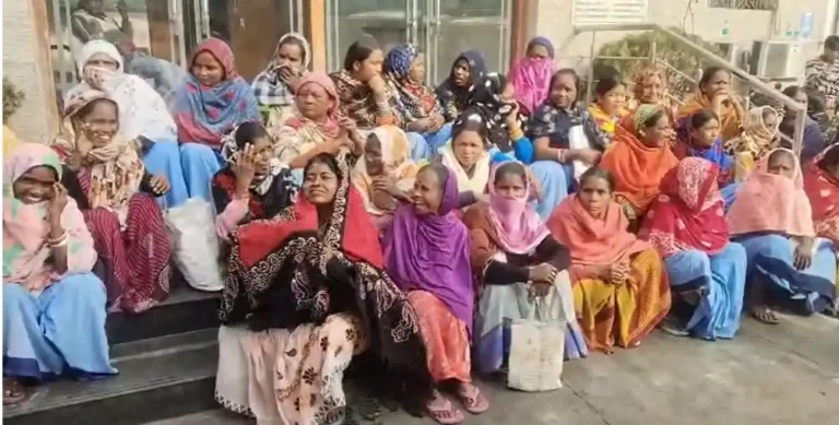 *آسنسول کارپوریشن کے صفائی ملازمین احتجاج، کام کاج مکمل طور پر ٹھپ*