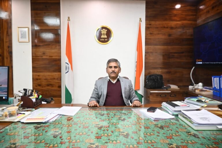 *श्री संग्रह मौर्य ने आसनसोल मंडल के नए मंडल रेल प्रबंधक के रूप में कार्यभार ग्रहण किया*