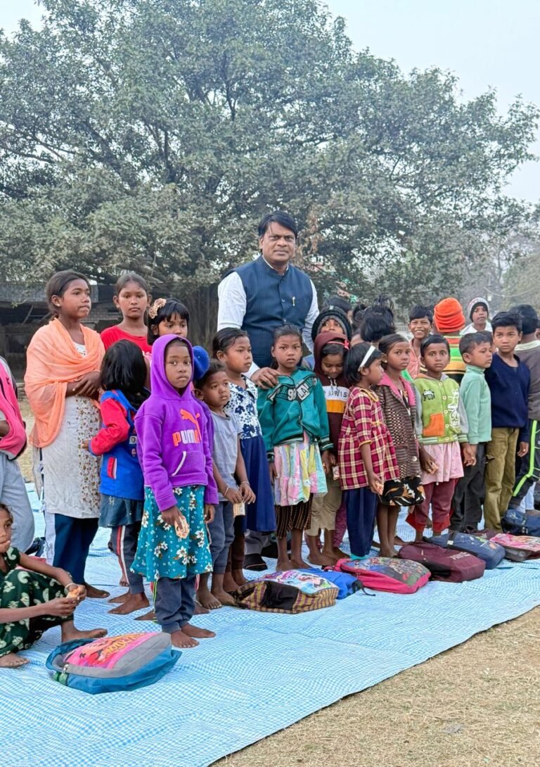 *Hamara Sankalp एनजीओ ने 4 फरवरी 2026 को Asansol के डामरा गाँव में अपना 53वाँ “शिक्षा में सहयोग” अध्ययन केंद्र गर्व के साथ उद्घाटित किया।*