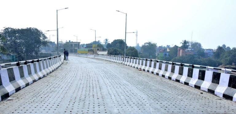 *End of the “Closed Gate” Era: Shri Ashwini Vaishnaw Unlocked Birbhum & Asansol with Two Landmark Railway Overbridge*