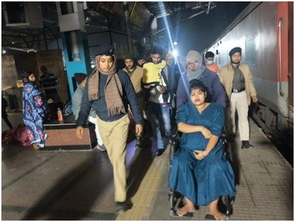 *PROMPT MEDICAL ASSISTANCE TO EXPECTANT MOTHER UNDER OPERATION SEWA AT ASANSOL RAILWAY STATION*
