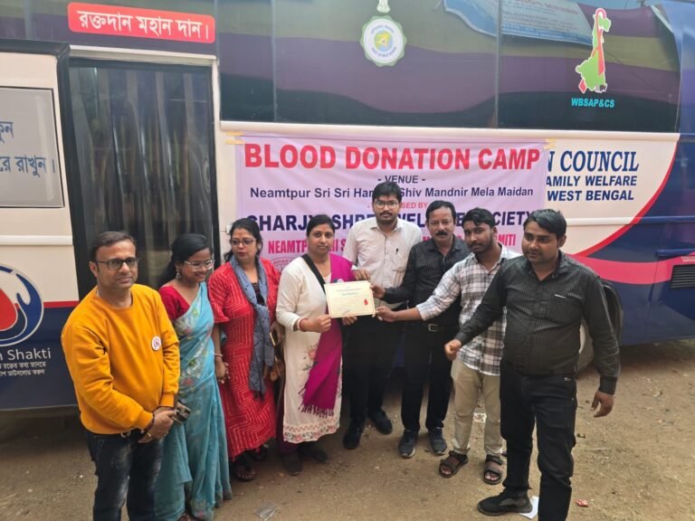 श्री श्री हरिर्षि मंदिर मेला समिति चज्जाश्री वेलफेयर सोसाइटी की ओर से मीला कमेटी की मंदिर परिसर में एक रक्तदान शिविर का आयोजन किया गया.