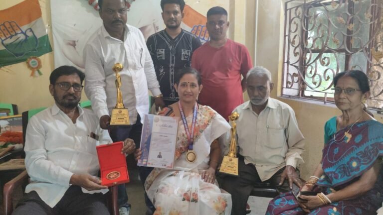 *آسنسول کی گِھرَیلو خاتون ٹمپا نندی نے ساؤتھ ایشیا کپ یوگاسن میں سونے کا تمغہ جیت لیا*