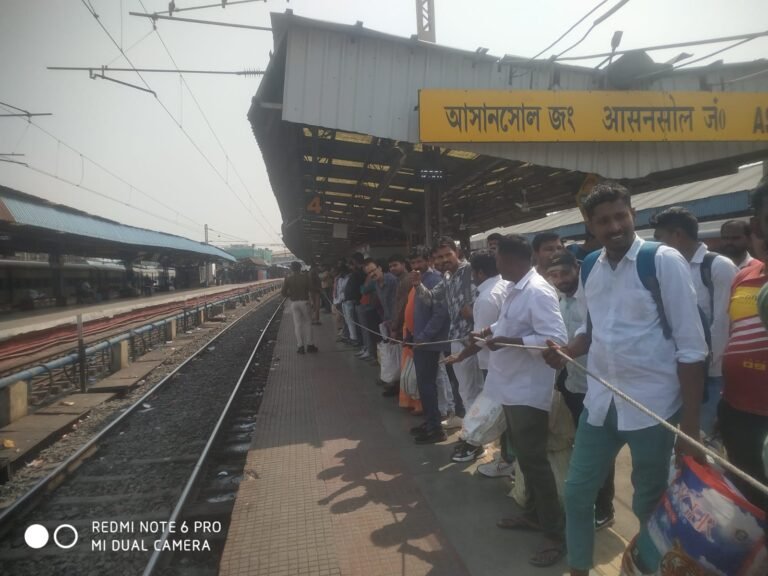 *होली के त्योहार की भीड़ के लिए आसनसोल मंडल द्वारा विशेष व्यवस्थाएं लागू की गईं*