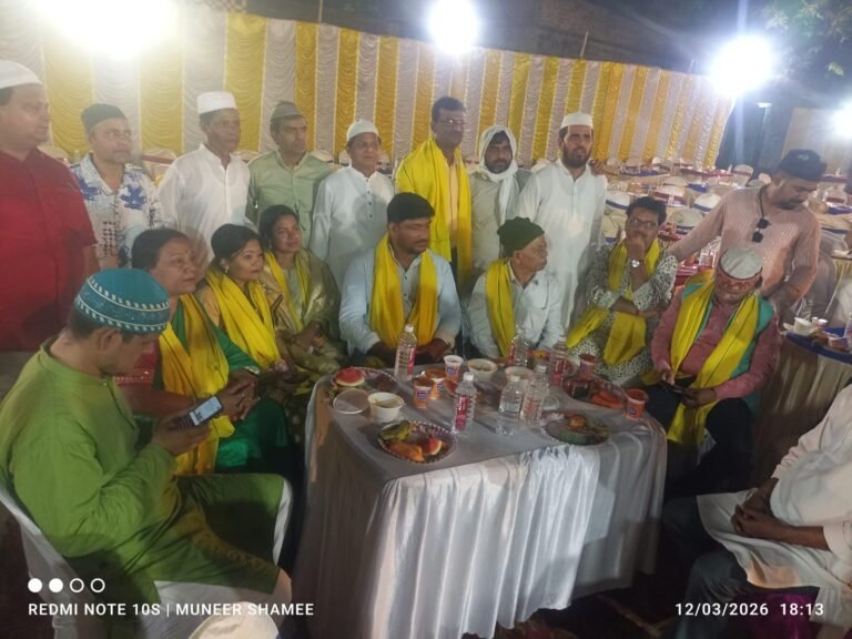 *अंडाल में एक विशाल ‘इफ्तार पार्टी’ का आयोजन किया गया।*