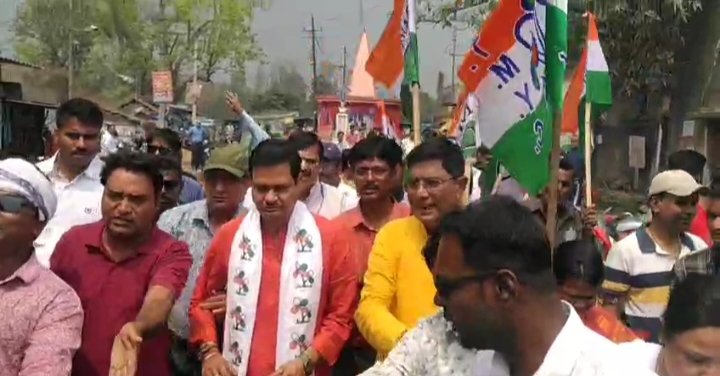 *तृणमूल प्राथी अभिजीत घटक ने बराकर एवं डिसरगढ़ मे चलाया सघन जन संपर्क अभियान,*