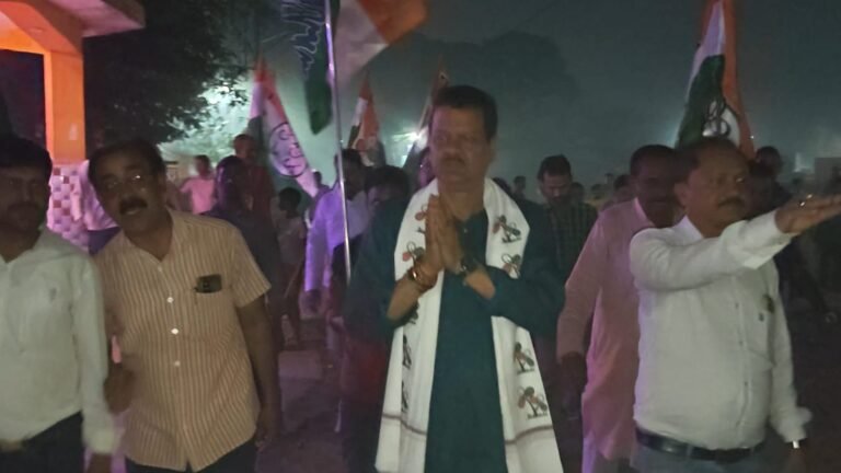 मुख्यमंत्री की जनसभा से आते ही तृणमूल उम्मीदवार अभिजीत घटक का लचीपुर में जनसंपर्क कार्यक्रम, कहा 9/9 जित