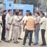 *درگاپور کے چین میدان میں کرکٹ میچ کے دوران ہنگامہ، دو خاتون پولیس اہلکار زخمی*