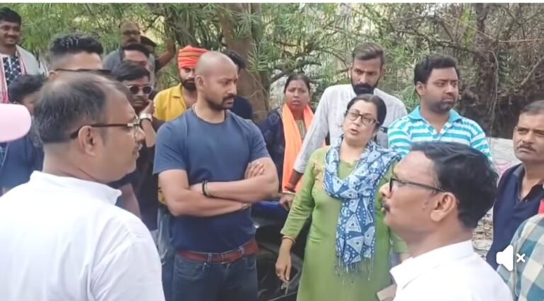 *آسنسول میں دیوار لکھائی کو لے کر بی جے پی اور ترنمول کانگریس کارکنوں کے درمیان کشیدگی، پولیس نے سنبھالی صورتحال*