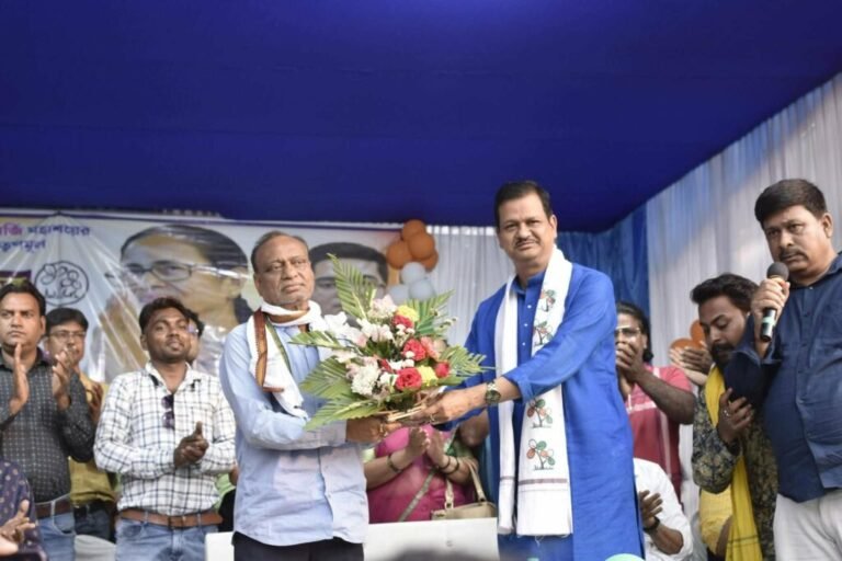 *کلٹی میں ترنمول کانگریس کی ورکرس میٹنگ، 100 افراد کی شمولیت سے سیاسی ماحول گرم*