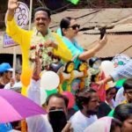 आज खड़गपुर सदर विधानसभा के तृणमूल कांग्रेस उम्मीदवार श्री प्रदीप सरकार अपना नामांकन दाखिल करने के लिए निकले, उनके साथ गोलेबाजार राम मंदिर से एसडीओ ऑफिस तक एक बड़ी रैली निकली।