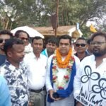 रघुनाथपुर महकमा एडमिनिस्ट्रेटिव ऑर्गनाइज़ेशन ऑफिस में गुरुवार सुबह से ही पॉलिटिकल पारा अपने पीक पर था।