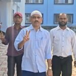 कुल्टी नपा के पुर्व अध्यक्ष एव तृणमूल अल्पसंख्यक के नेता अख्तर हुसैन ने कुल्टी बिधानसभा मे निर्दलीय के तौर पर किया नामांकन.  नामांकन के बाद कुल्टी मे चर्चा का बिषय.