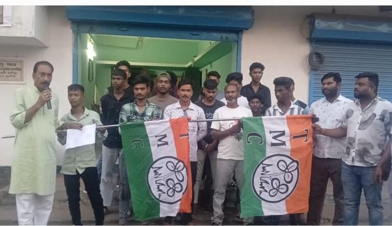 26 परिवार बीजेपी छोड़ तृणमूल में शामिल