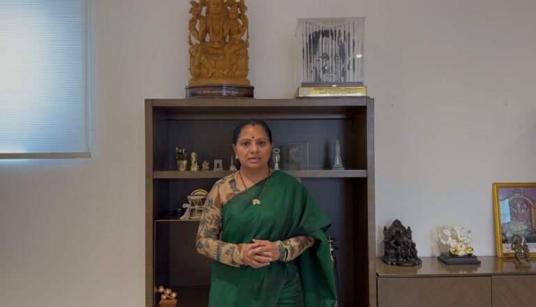 *مرکزی بی جے پی حکومت کا غریب عوام کے ساتھ متعصبانہ رویہ* *روزگار ضمانت اسکیم کو ختم کرنے کی سازش۔ کلواکنٹلہ کویتا کا بیان*