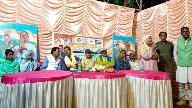 कुल्टी अल्पसंख्यक टाउन एक की ओर से वार्ड 105 मे तृणमूल की चुनावी सभा.