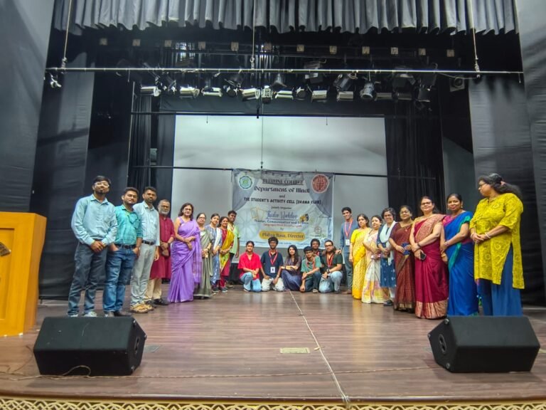 बेथुन कॉलेज में "संचार एवं विज्ञान" विषय पर थिएटर कार्यशाला आयोजित