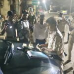 बंगाल झारखण्ड नाका बराकर चेकपोस्ट पर जांच के दौरान राजा फर्नीचर के एक 1,लाख 60 हज़ार आठ सौ रुपया जप्त.