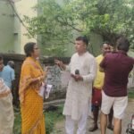आसनसोल नगर निगम की सुस्ती पर भारी पड़ रही बारिश; विष्णुविहार में नाले की सफाई के लिए आगे आए स्थानीय नेता