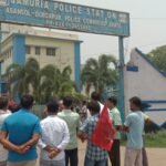 পবিত্র ঈদ-উল-আযহা উপলক্ষে কুরবানি উৎসব শান্তিপূর্ণভাবে পালনের দাবিতে আজ ভারতের কমিউনিস্ট পার্টি (মার্কসবাদী) জামুরিয়া অজয় পশ্চিম এরিয়া কমিটির পক্ষ থেকে জামুড়িয়া থানায় একটি স্মারকলিপি প্রদান করা হয়।
