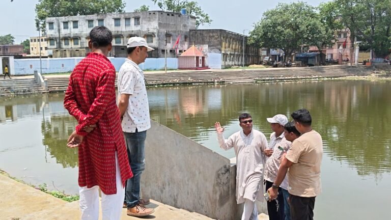 कुल्टी विधानसभा के नियामतपुर सार्वजनिक छठ घाट निर्माण कार्य को लेकर क्षेत्र में खुशी और उत्साह का माहौल देखने को मिल रहा है।