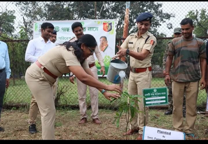 🌍 বিশ্ব পরিবেশ দিবস উপলক্ষে পশ্চিম মেদিনীপুর জেলা পুলিশের সবুজায়ন ও সচেতনতা কর্মসূচি 🌍