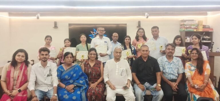 कोलकाता में ‘वोट बैंक की राजनीति और देश का भविष्य’ विषय पर भाषण प्रतियोगिता का आयोजन