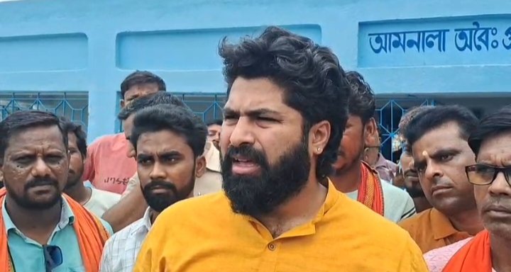 बाराबनी के स्कूल में छत का प्लास्टर गिरने से तीन छात्र घायल, विधायक अरिजीत राय ने दिए जांच के आदेश
