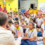 *हमारा संकल्प द्वारा “बौद्धिक सहायता कार्यक्रम” के अंतर्गत लेफ्टिनेंट कर्नल श्री चंचल बनर्जी के साथ प्रेरणादायक संवाद सत्र का आयोजन*