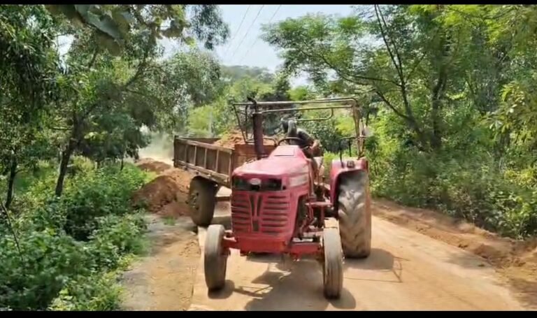 नियमों की अनदेखी कर एमबीएल द्वारा सड़क निर्माण