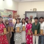 *श्रद्धांजलि सोशल वेलफेयर एक्टिविटी ने चिकित्सक दिवस पर प्रतिभाओं को किया सम्मानित*