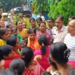 महिलाएं परेशान, नहीं मिल रहा अन्नपूर्णा भंडार