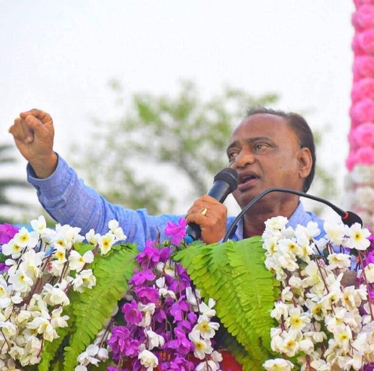 फेसबुक पर तेजी से उठ रही बड़ी मांग: उज्ज्वल चट्टोपाध्याय को आसनसोल का मेयर बनाने की पैरवी, टीएमसी खेमे में मची हलचल!