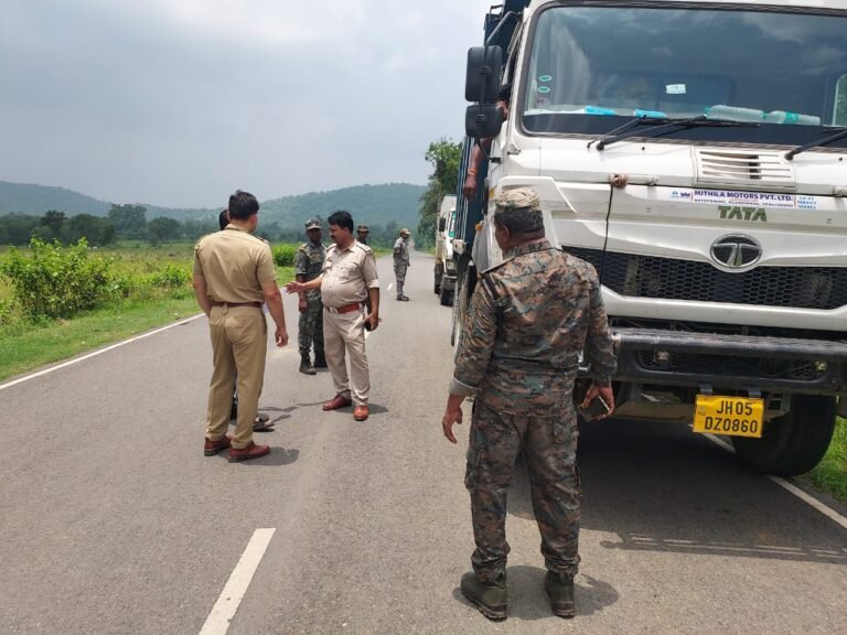 पुरुलिया जिला पुलिस ने कोयले के अवैध परिवहन के खिलाफ अभियान तेज किया