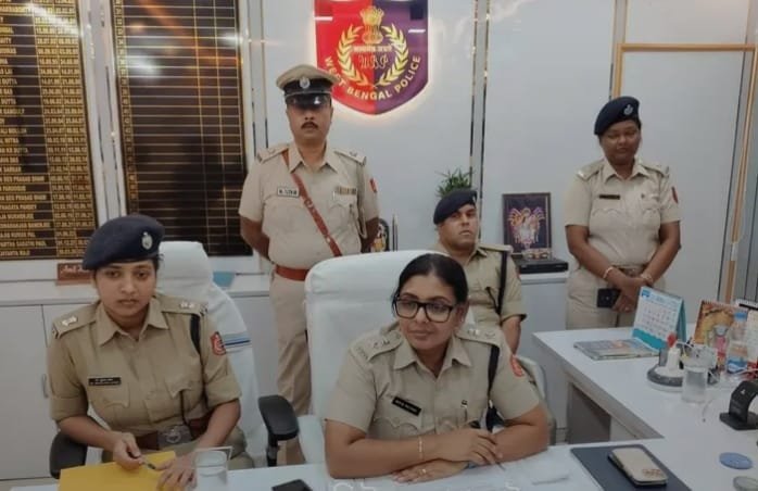 press conference at the Kharagpur Town Police Station