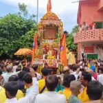 गौरांग महाप्रभु मंदिर की रथयात्रा में उमड़ा जन सैलाब, सूबे के PHE एवं PWD मंत्री डॉ. अजय पोद्दार ने की महा आरती