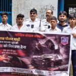स्कूल में पुलिस का ट्रैफ़िक जागरूकता अभियान: ‘नन्हे दूत’ बदलेंगे बड़ों की लापरवाही की आदत