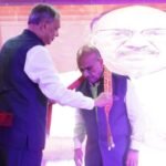 नारी ही समाज की शक्ति, उन्हें मंच देना राष्ट्र निर्माण के लिए जरूरी: डॉ. अजय पोद्दार