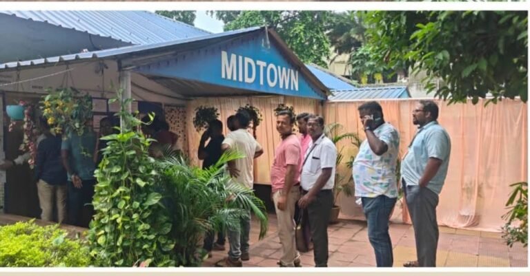 मिडटाउन क्लब चुनाव में दो पैनलों के बीच सीधा मुकाबला, शाम 6 बजे मतदान समाप्त