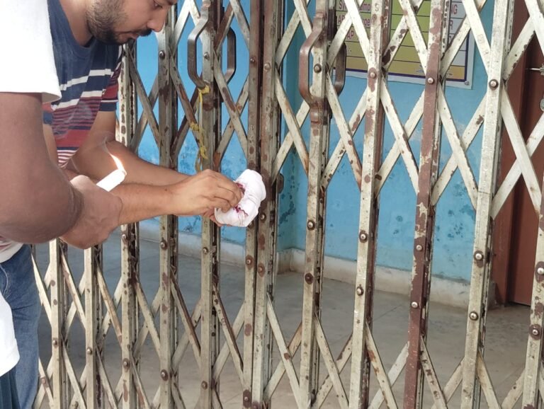 पुरुलिया में बिना वैलिड लाइसेंस के हॉस्पिटल चलाने का आरोप, प्रशासन ने सील किया