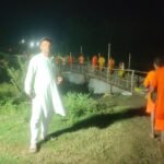 *श्रद्धालुओं के लिए श्मशान काली मंदिर के पास बना स्थायी पुल*