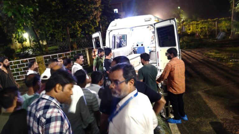 बर्नपुर में सड़क हादसा: SAIL-ISP कर्मी गंभीर रूप से घायल, इलाज के लिए दुर्गापुर रेफर