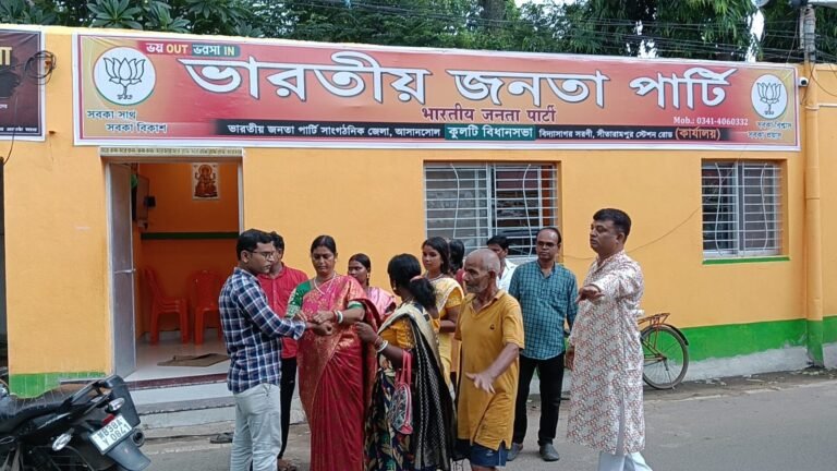 सीतारामपुर भाजपा कार्यालय में हर्षोल्लास के साथ मनाया गया पवित्र राखी उत्सव
