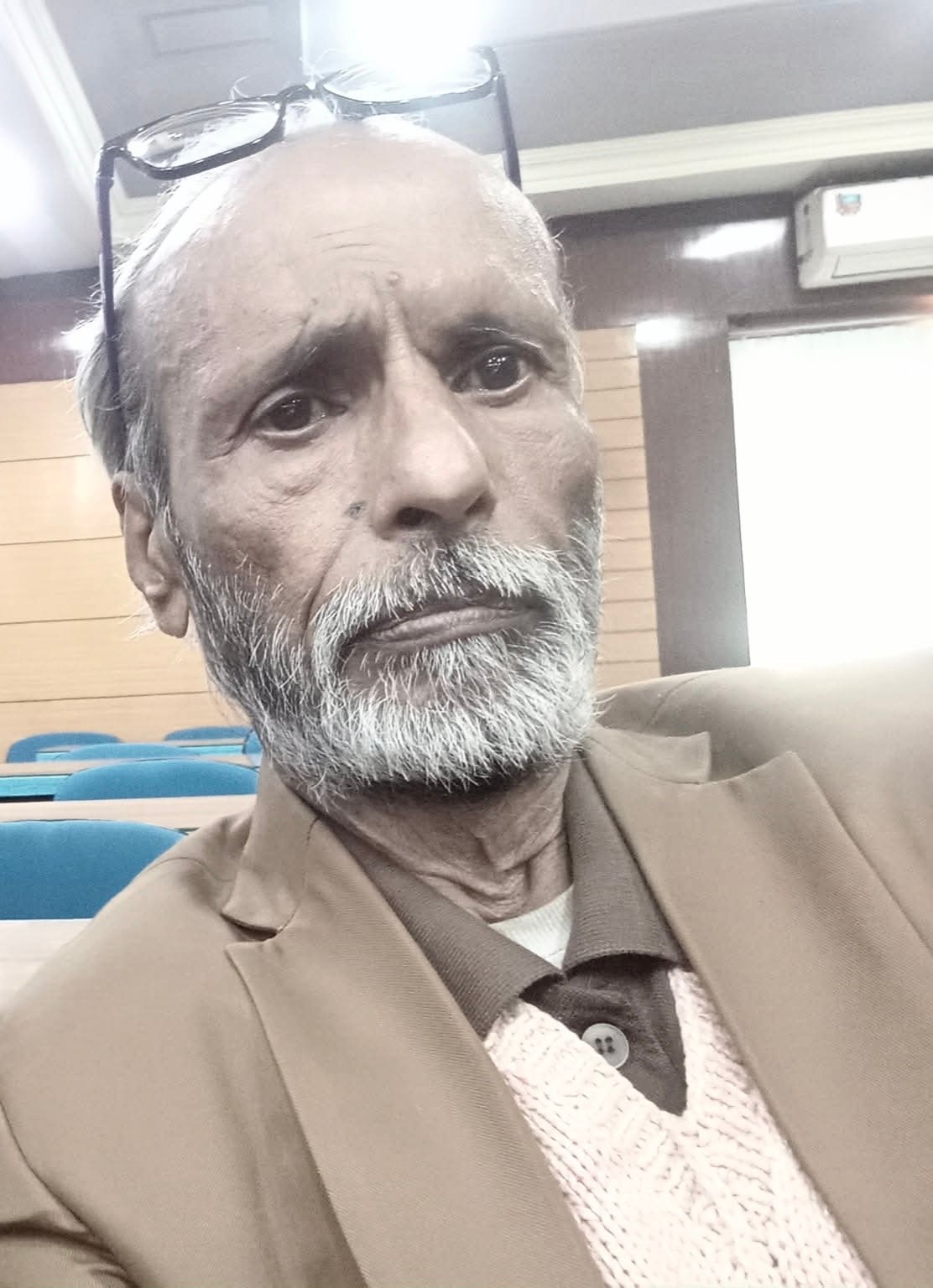 *تنظیم آواز کا مشہور ڈرامہ نگار،ڈائریکٹر اور ایکٹر عزیز احمد عزیز کو خراج عقیدت* ۔