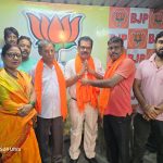 भाजपा कार्यालय में गूंजा राष्ट्रवाद का शंखनाद, नवनियुक्त सरकारी लोक अभियोजक विनोद सिंह सोलंकी का हुआ ऐतिहासिक नागरिक अभिनंदन!