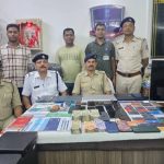 नियामतपुर में साइबर अपराध के खिलाफ बड़ी कार्रवाई, 10 गिरफ्तार