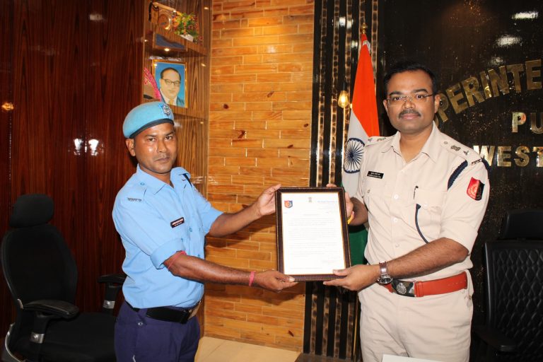 रात में गश्त, लाश के साथ बाइक जब्त!   गांव की पुलिस ने हत्या की गुत्थी सुलझाई, मुख्य आरोपी को गिरफ्तार किया